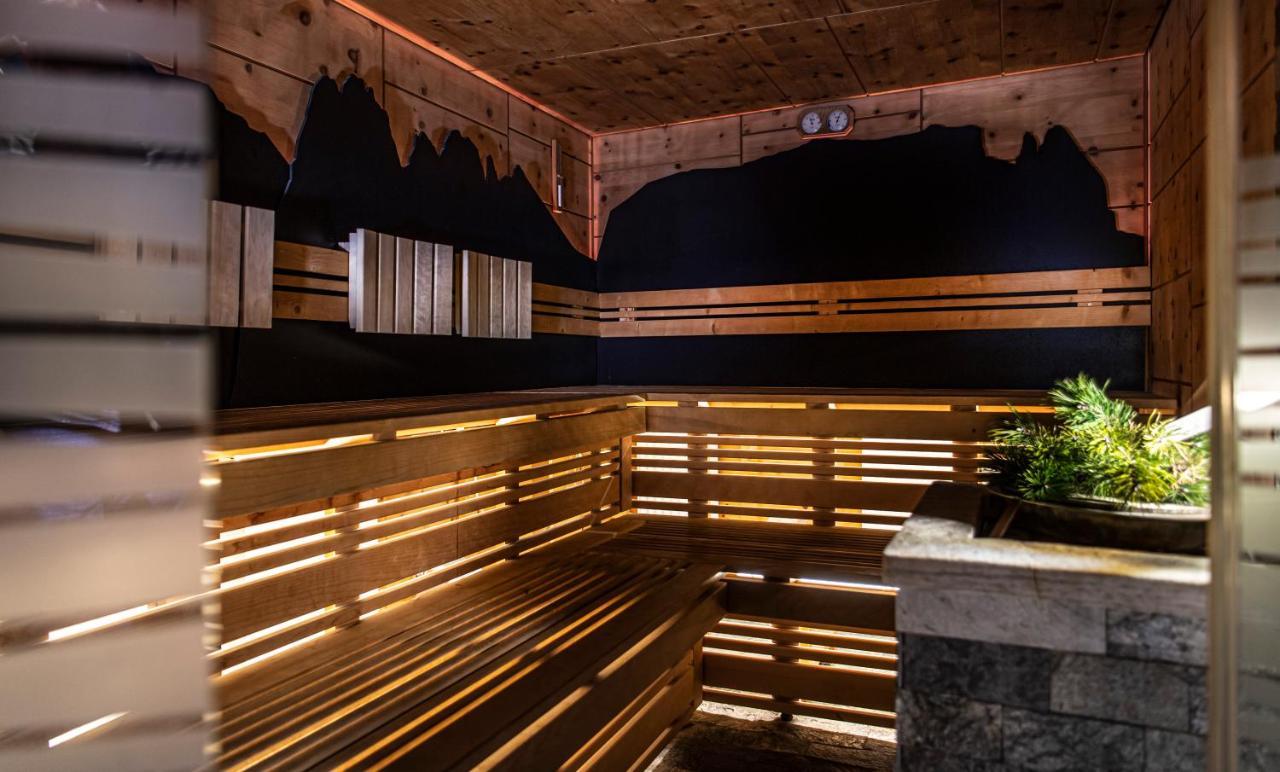 Abinea Dolomiti Romantic Spa Castelrotto Exterior photo